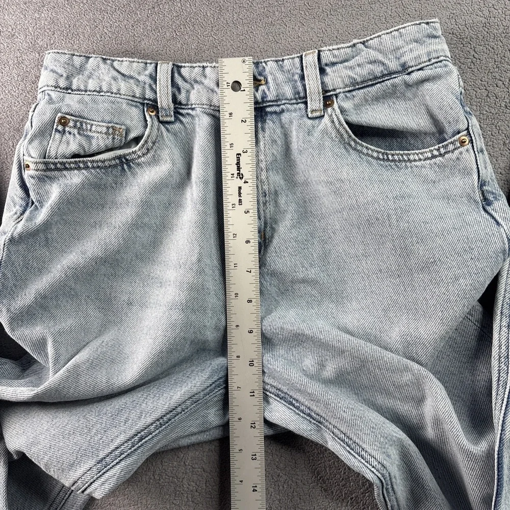 H & M Straight Leg Light Blue Denim Jeans Size US 6‎